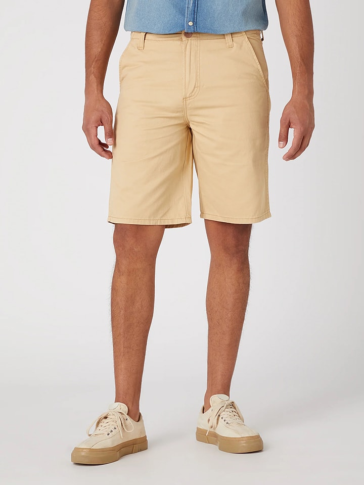 Wrangler Szorty w kolorze beżowym rozmiar: W33