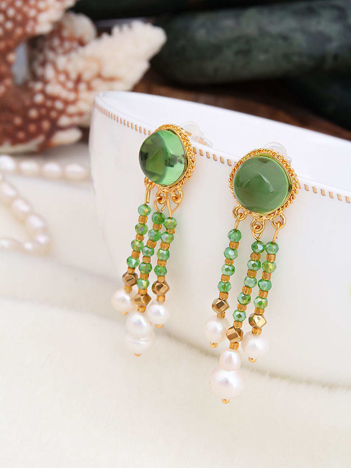 Pierres de Jade Pozłacane kolczyki-wkrętki z perłami i z kamieniami szlachetnymi rozmiar: onesize