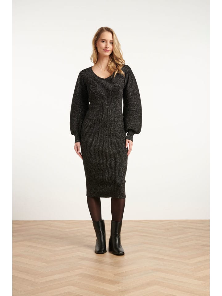 Smashed Lemon Sukienka dzianinowa w kolorze czarnym rozmiar: XL