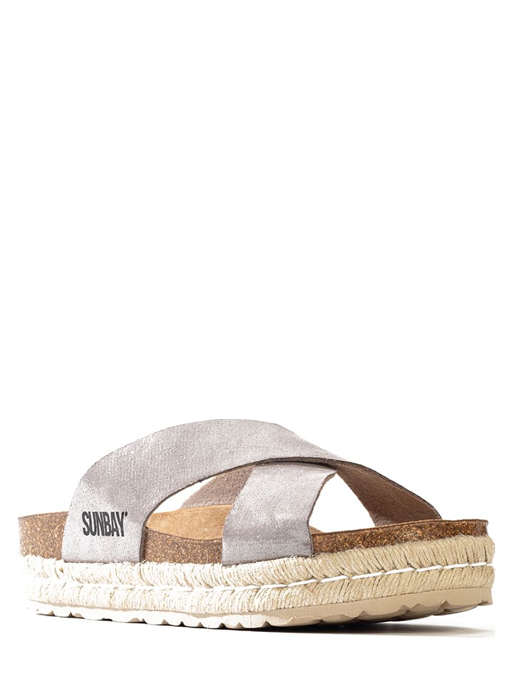 Sunbay Klapki "Astilbe" w kolorze szarym na koturnie rozmiar: 40