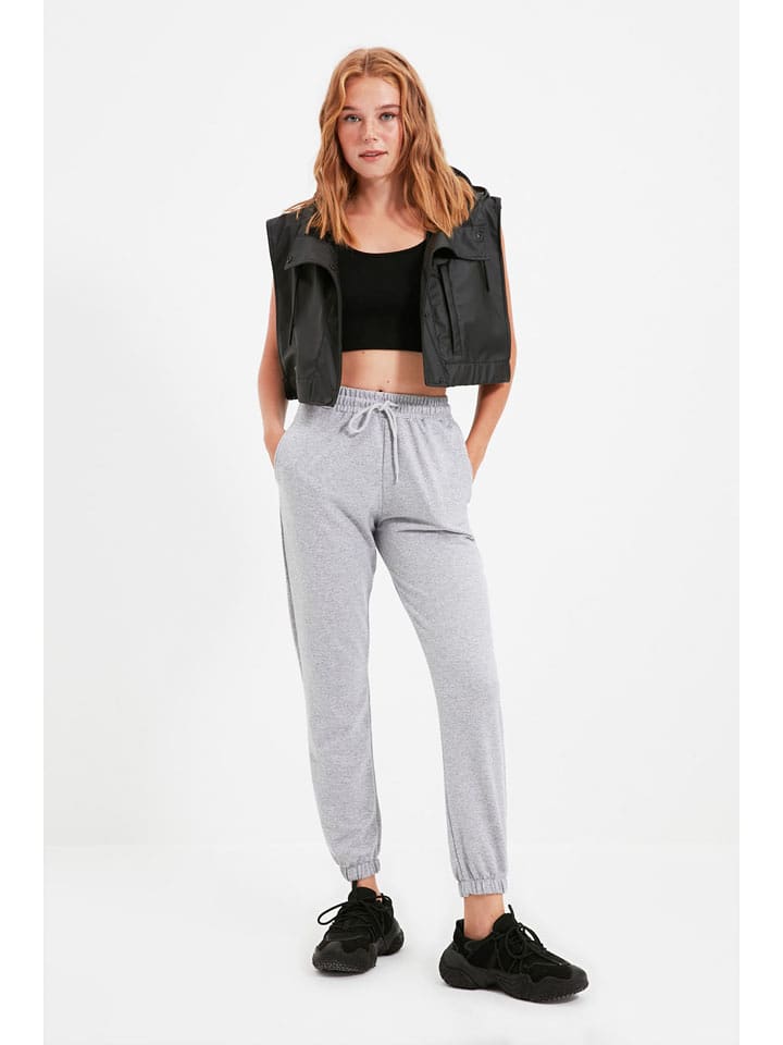 trendyol Spodnie dresowe w kolorze szarym rozmiar: XS