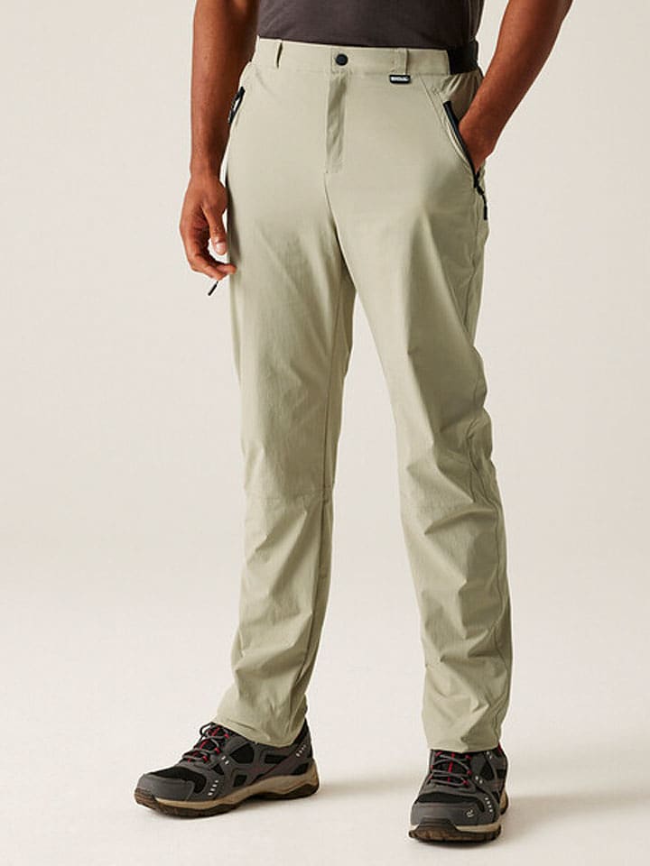 Regatta Spodnie funkcyjne "Travel Light Away" w kolorze beżowym rozmiar: 48