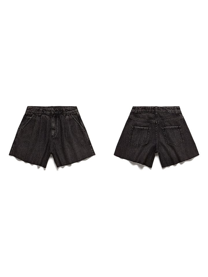 Sisley Szorty dżinsowe w kolorze czarnym rozmiar: 122