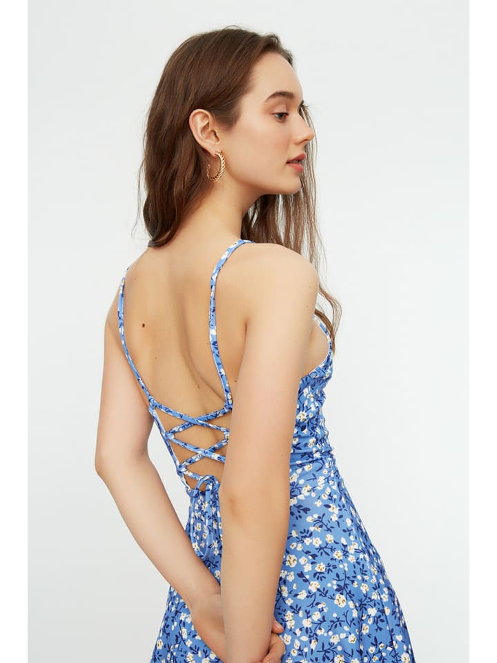 trendyol Sukienka w kolorze niebieskim rozmiar: S