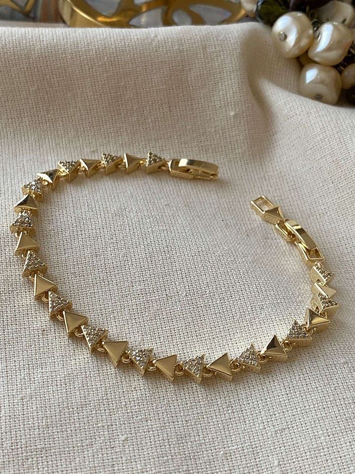 Luseera Pozłacana bransoletka z cyrkoniami rozmiar: onesize