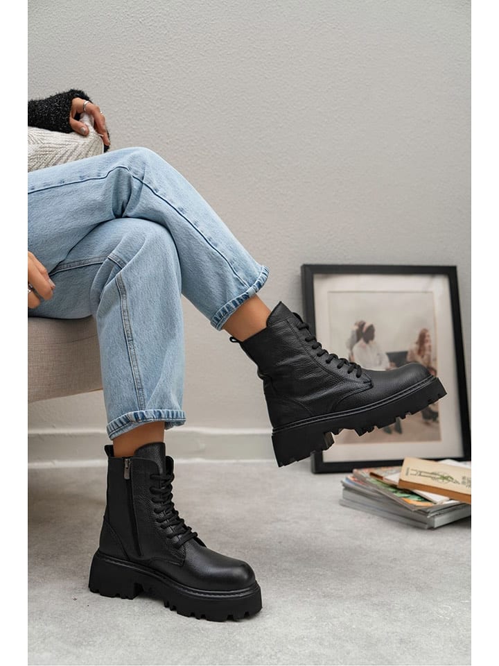 trendyol Skórzane botki w kolorze czarnym rozmiar: 37