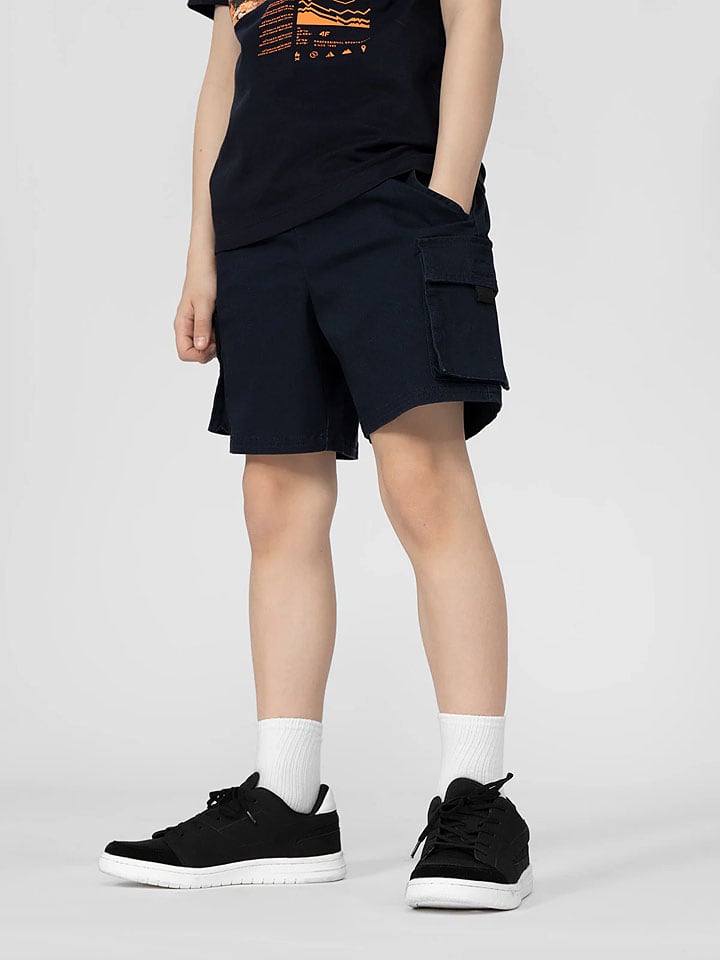 4F Szorty w kolorze granatowym rozmiar: 128