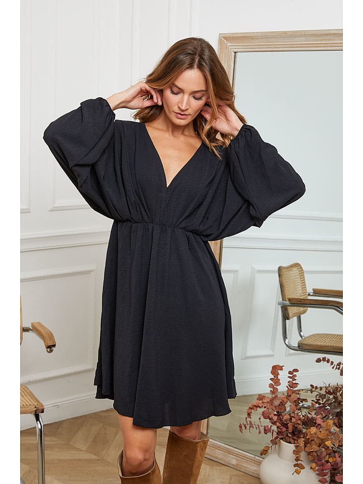 Joséfine Sukienka "Jakar" w kolorze czarnym rozmiar: S