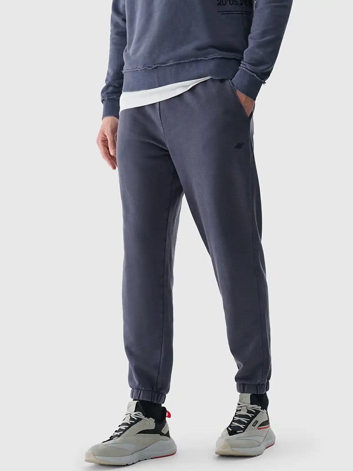 4F Spodnie dresowe w kolorze granatowym rozmiar: XL