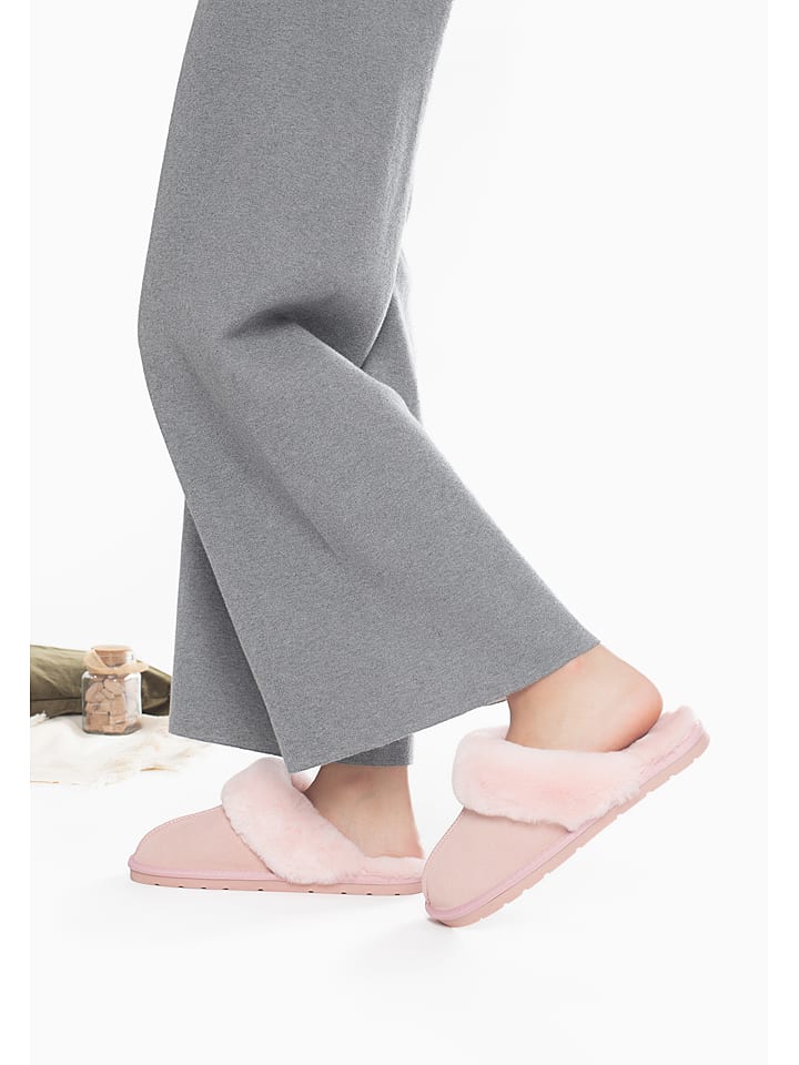 Gooce Wełniane kapcie "Emeline" w kolorze jasnoróżowym rozmiar: 36