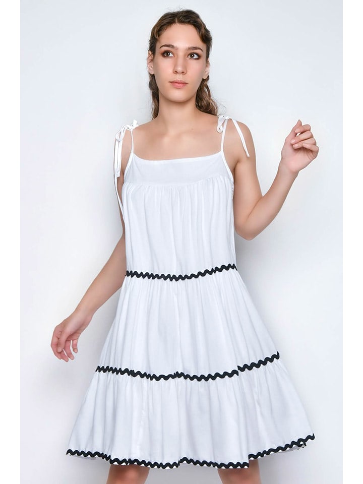 Tarifa Sukienka w kolorze białym rozmiar: M