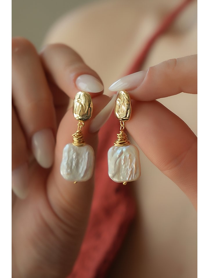 Pierres delicates Kolczyki w kolorze białym z perłami rozmiar: onesize