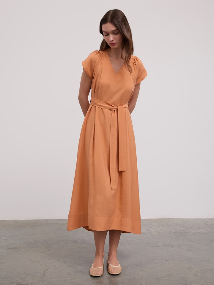 BGN Sukienka w kolorze pomarańczowym rozmiar: 36