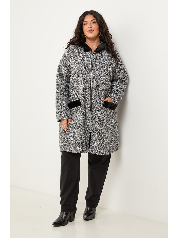 Curvy Lady Kurtka przejściowa w kolorze szarym rozmiar: 40/42