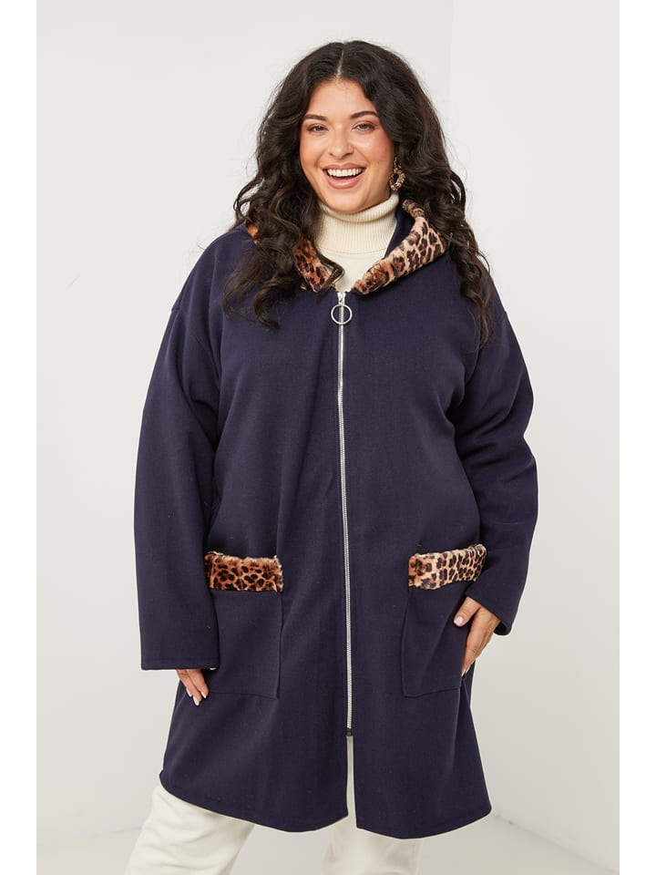 Curvy Lady Płaszcz przejściowy w kolorze granatowym rozmiar: 44/46