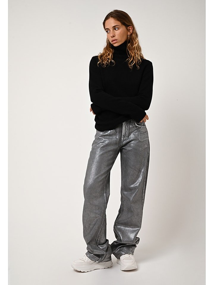 AUTHENTIC CASHMERE Kaszmirowy golf "Suzie" w kolorze czarnym rozmiar: L