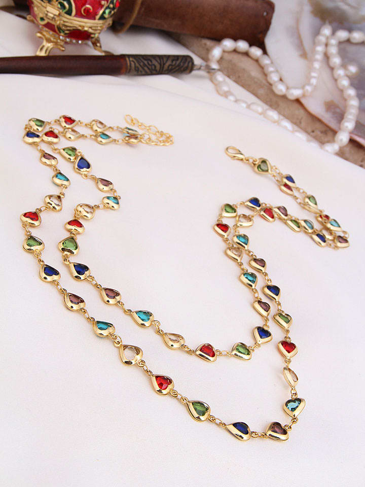 Pierres de Jade Pozłacany naszyjnik z elementami ozdobnymi - dł. 50 cm rozmiar: onesize