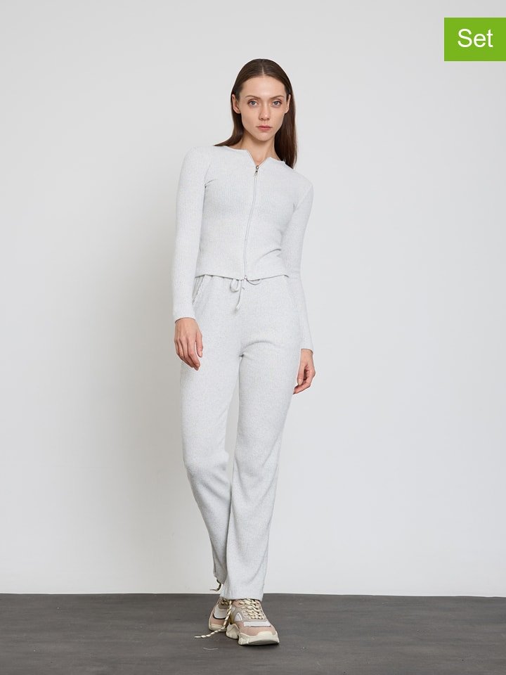 BGN 2-częściowy zestaw w kolorze jasnoszarym rozmiar: 36