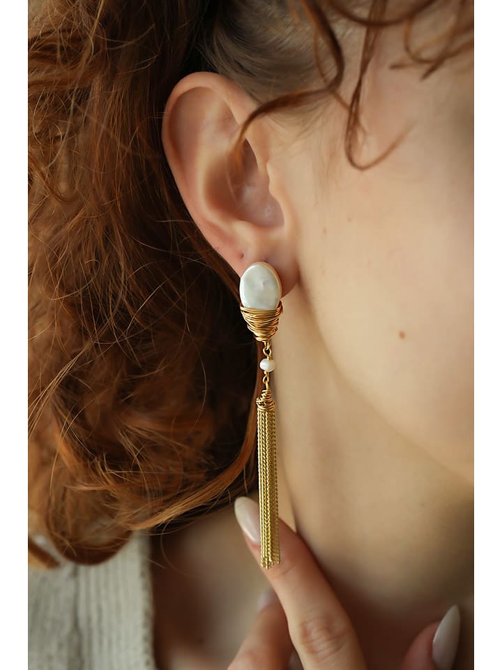 Pierres delicates Pozłacane kolczyki-wkrętki z masą perłową rozmiar: onesize