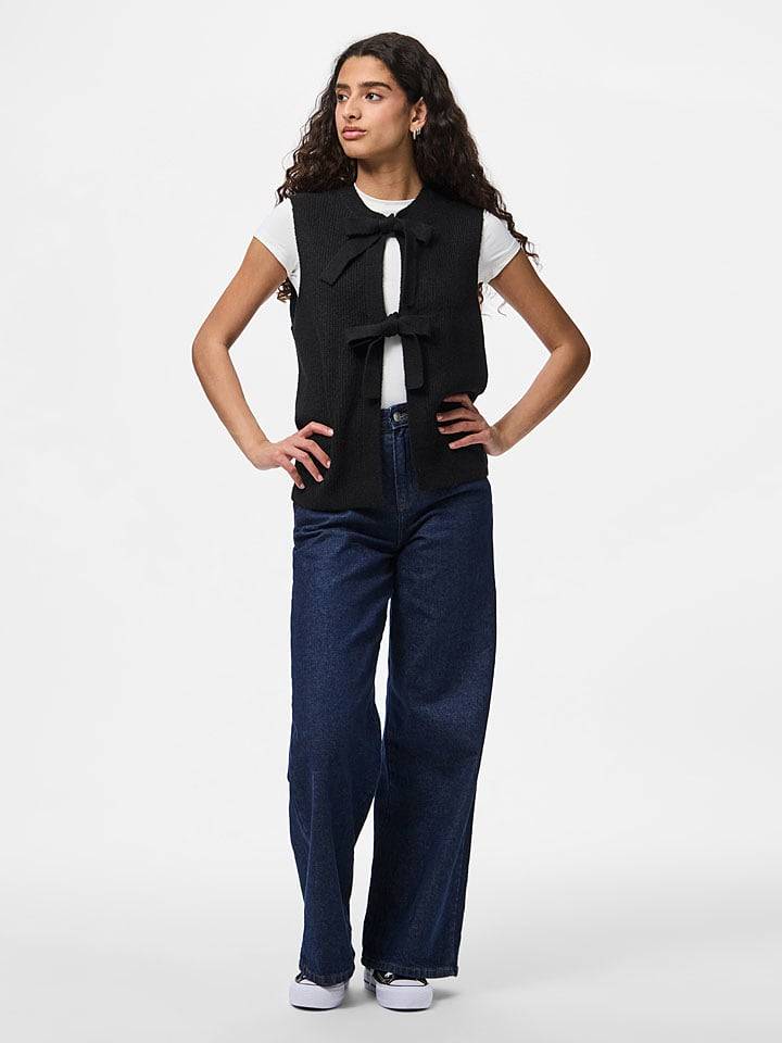 Pieces Kamizelka dzianinowa "Pcsilly" w kolorze czarnym rozmiar: L