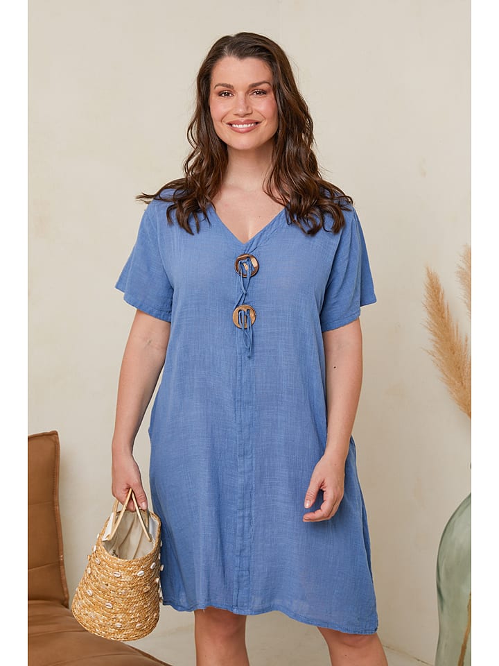 Curvy Lady Sukienka w kolorze błękitnym rozmiar: 48/50