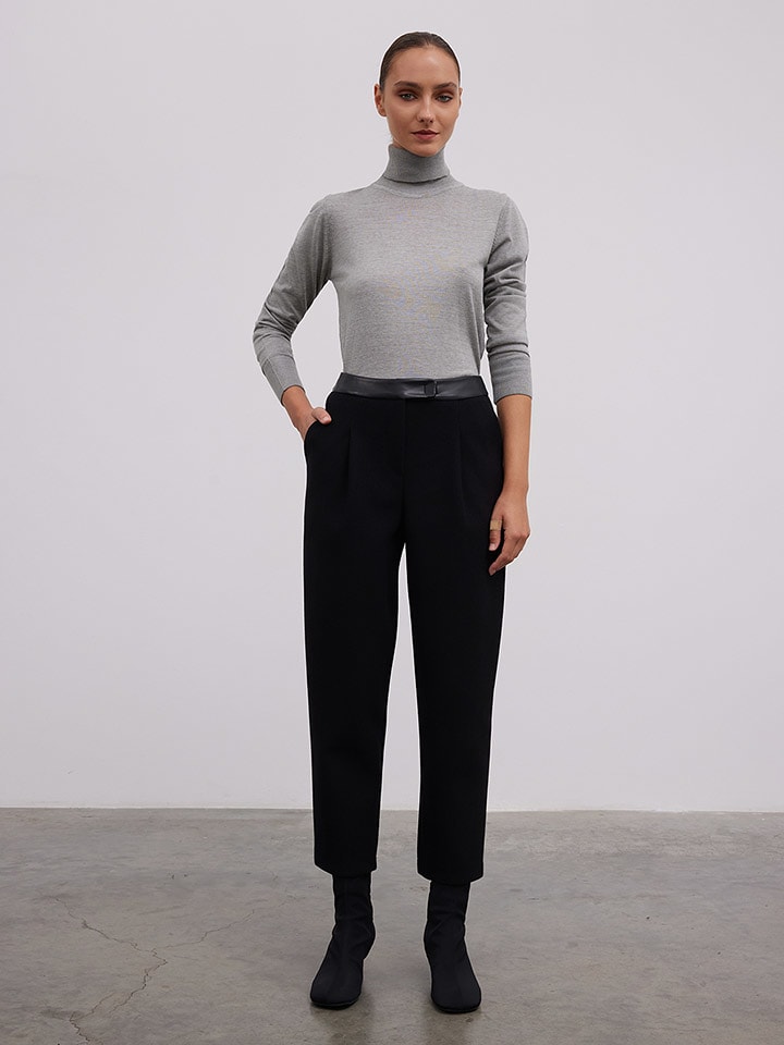 BGN Spodnie w kolorze czarnym rozmiar: 34