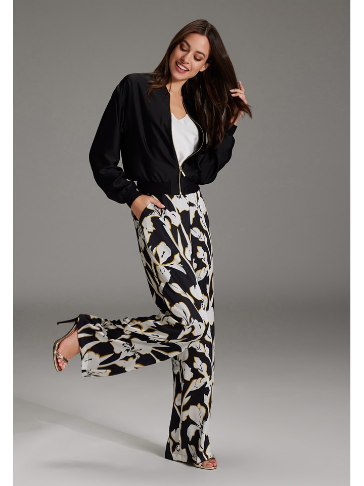 SWING Kurtka w kolorze czarnym rozmiar: 42