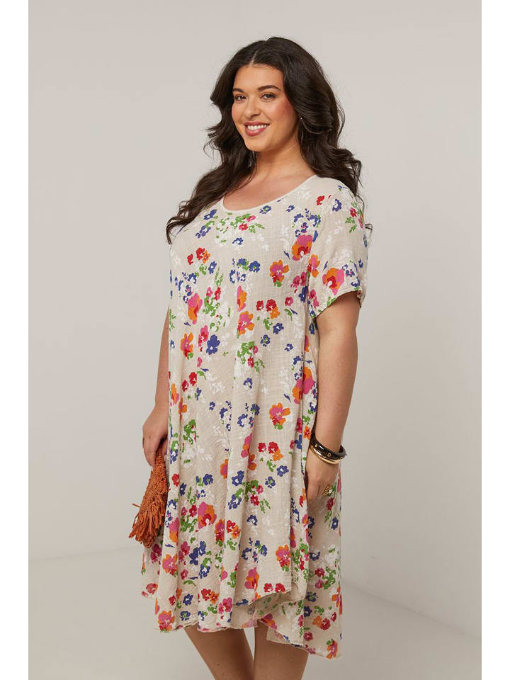 Curvy Lady Sukienka w kolorze beżowym rozmiar: 44/46