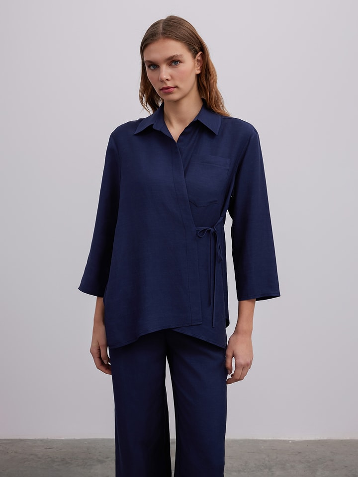 BGN Bluzka w kolorze granatowym rozmiar: 36