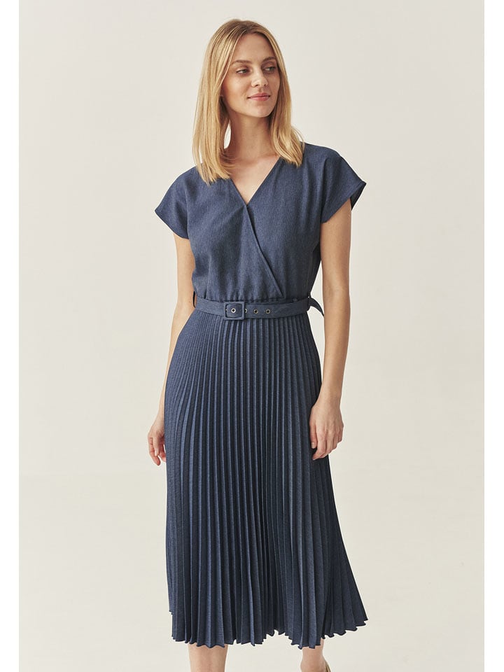 TATUUM Sukienka w kolorze granatowym rozmiar: 38