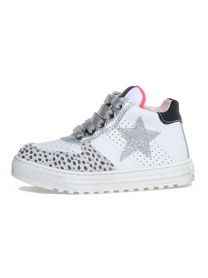Naturino Skórzane sneakersy "Hess" w kolorze srebrno-białym rozmiar: 26