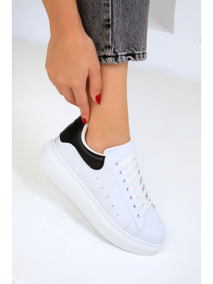trendyol Sneakersy w kolorze biało-czarnym rozmiar: 38