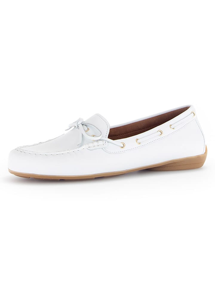 Gabor Skórzane mokasyny w kolorze białym rozmiar: 38,5