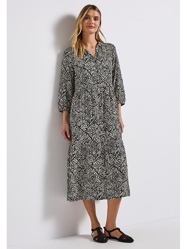 Street One Sukienka w kolorze czarno-białym rozmiar: 46