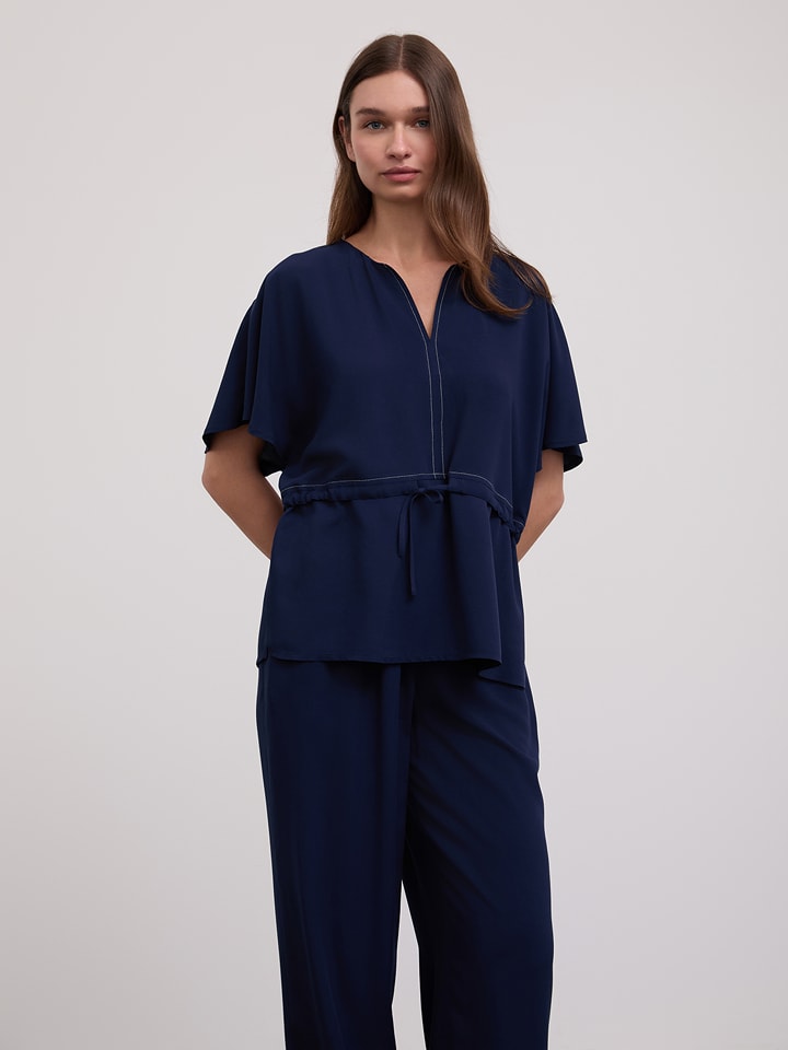 BGN Bluzka w kolorze granatowym rozmiar: 38