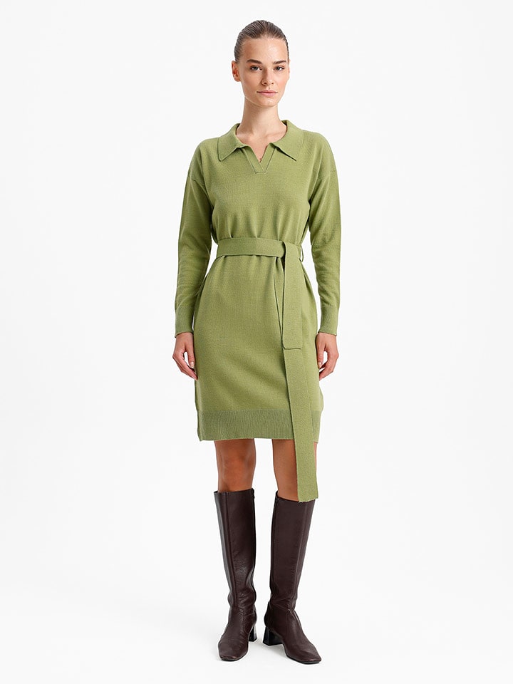 BGN Sukienka dzianinowa w kolorze zielonym rozmiar: 36