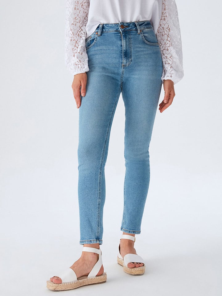 LTB Dżinsy "Freya" - Slim fit - w kolorze błękitnym rozmiar: W25