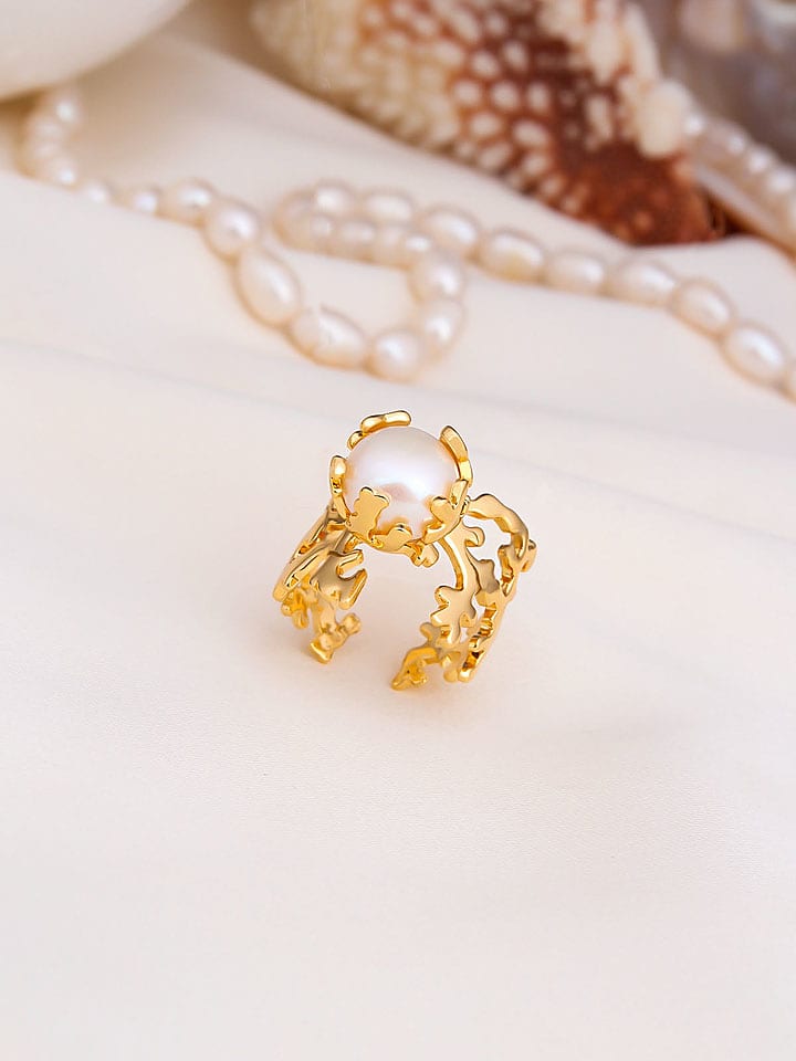 L'Atelier de Gaia Pozłacany pierścionek z perłą rozmiar: onesize