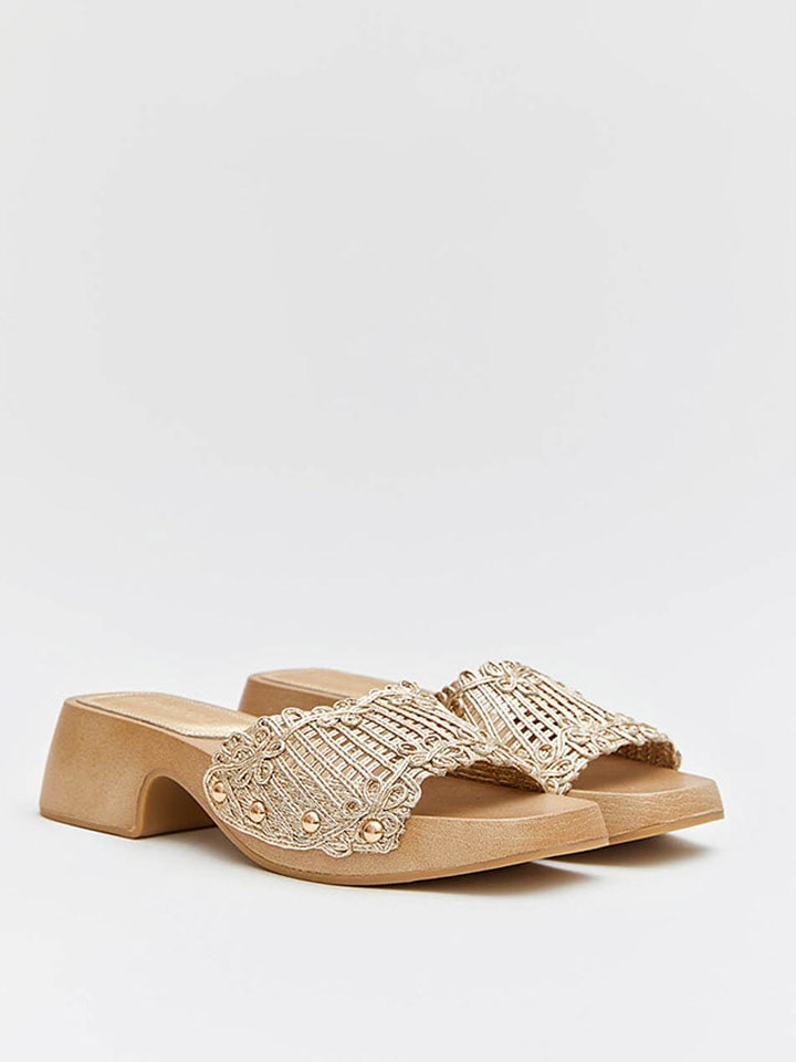 Bellucci Klapki w kolorze beżowym rozmiar: 38