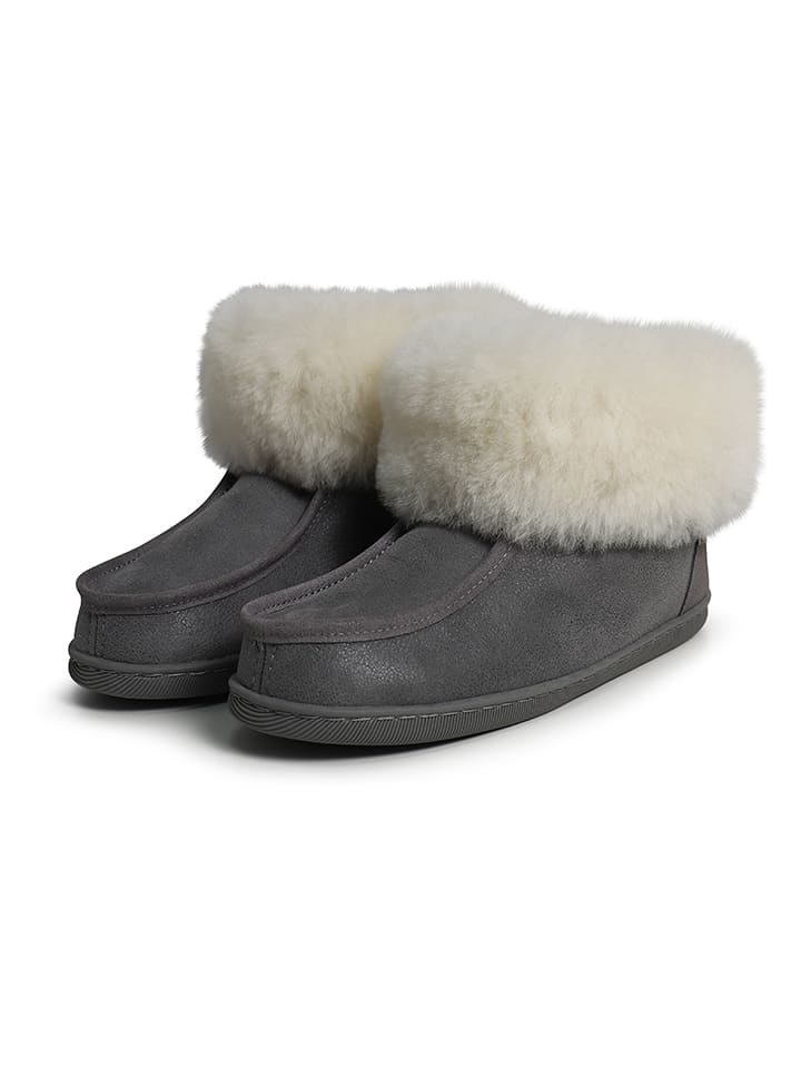 Kaiser Naturfellprodukte Wełniane kapcie "Oslo" w kolorze szarym rozmiar: 36