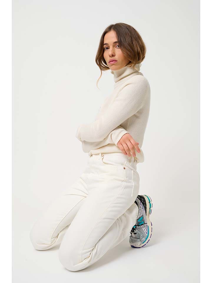 AUTHENTIC CASHMERE Kaszmirowy golf "Linda" w kolorze kremowym rozmiar: M