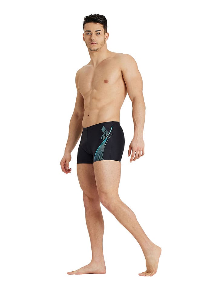 Arena Kąpielówki w kolorze czarnym rozmiar: 4