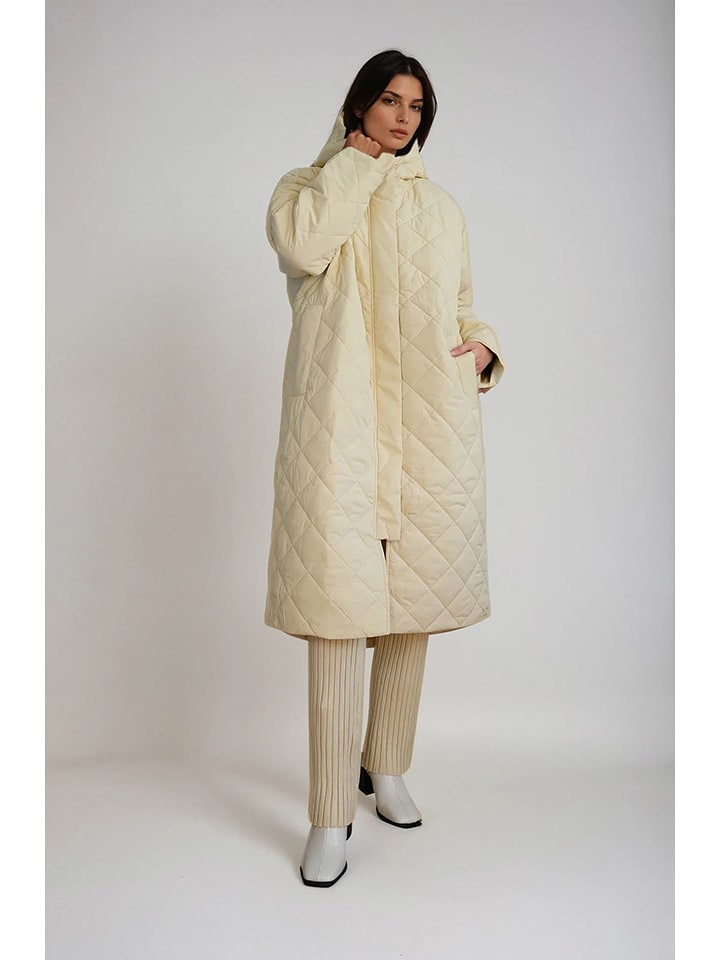 Monki Płaszcz pikowany w kolorze beżowym rozmiar: S