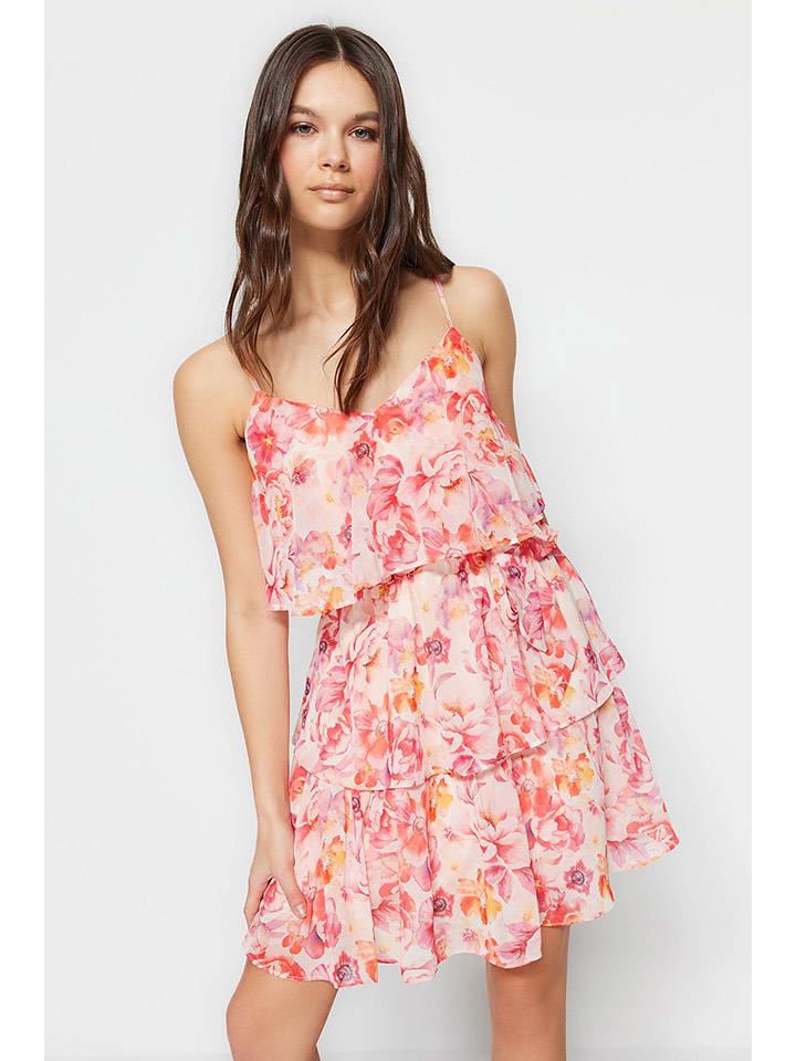 trendyol Sukienka w kolorze jasnoróżowym rozmiar: 36