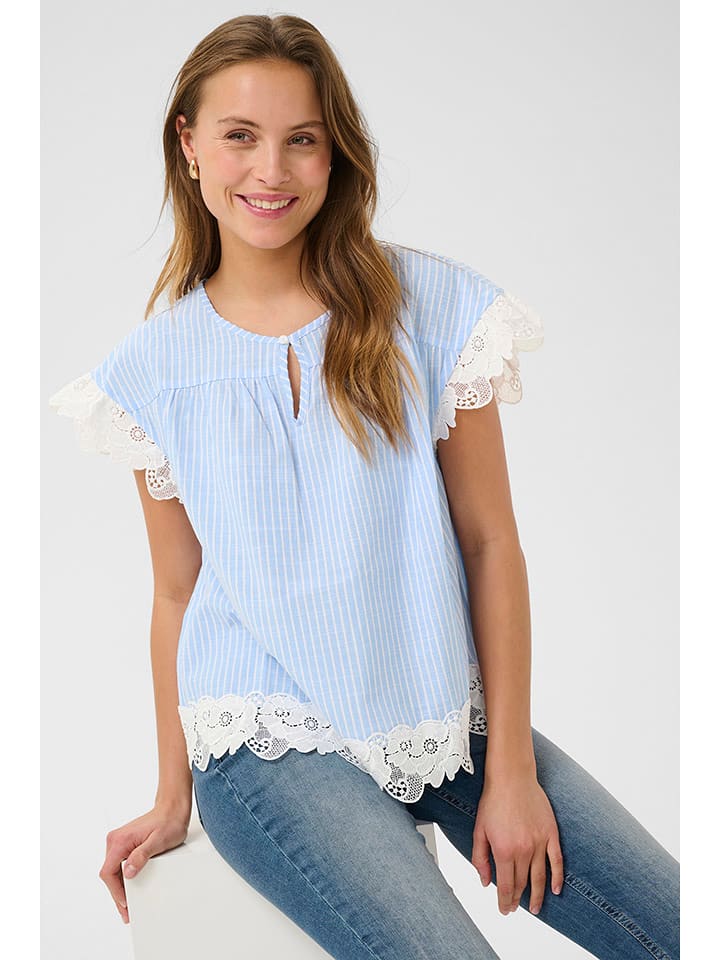 CULTURE Bluzka w kolorze błękitno-białym rozmiar: M