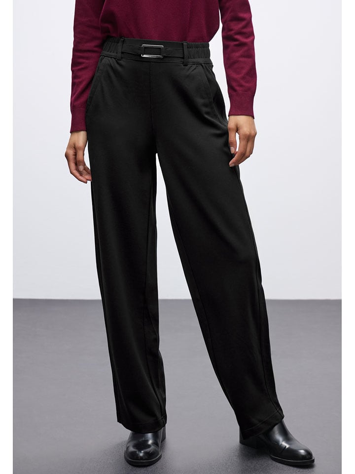 Street One Spodnie w kolorze czarnym rozmiar: 44/L30