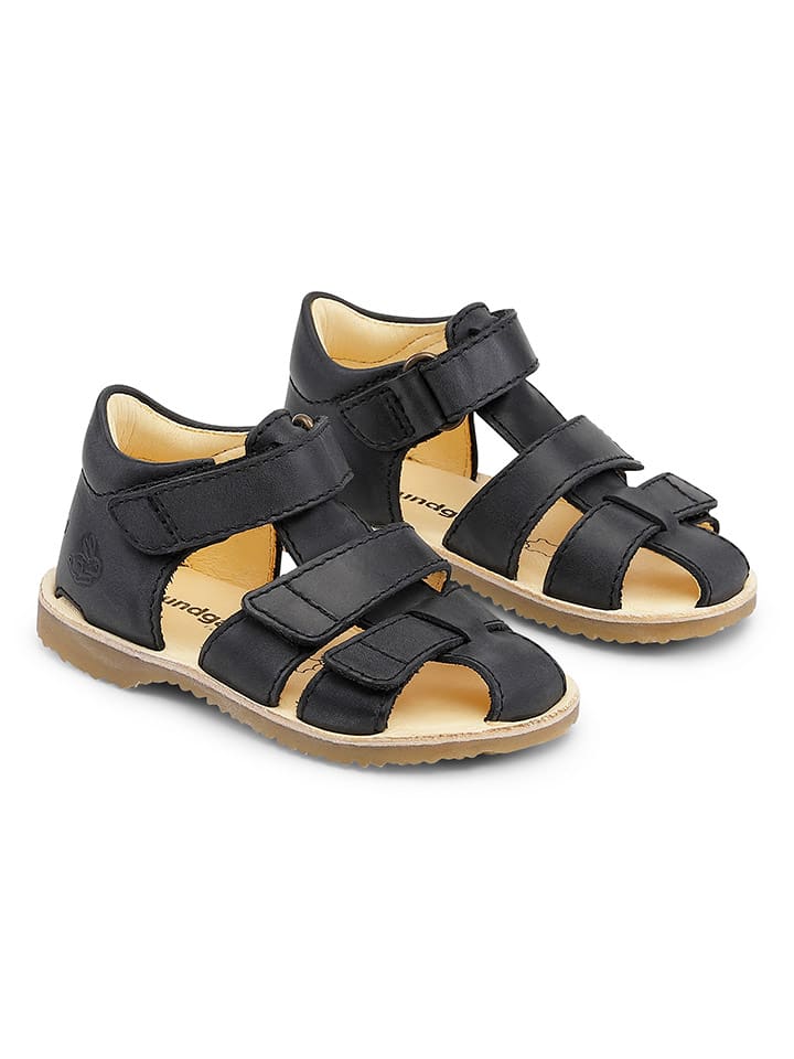 Bundgaard Skórzane półsandały "Shea" w kolorze czarnym rozmiar: 28