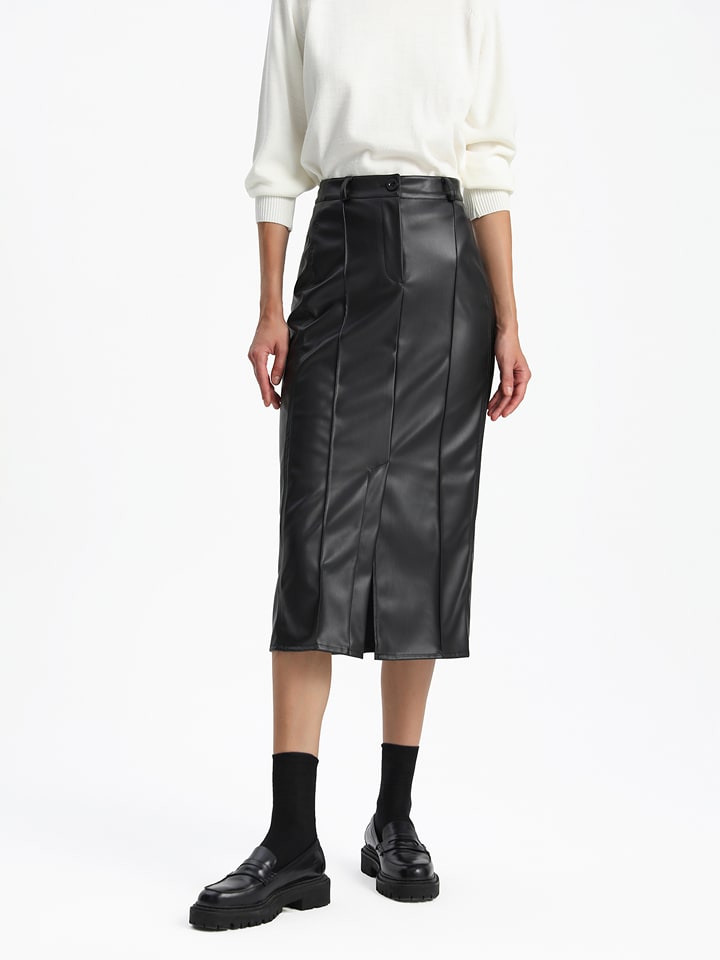 BGN Spódnica w kolorze czarnym rozmiar: 40