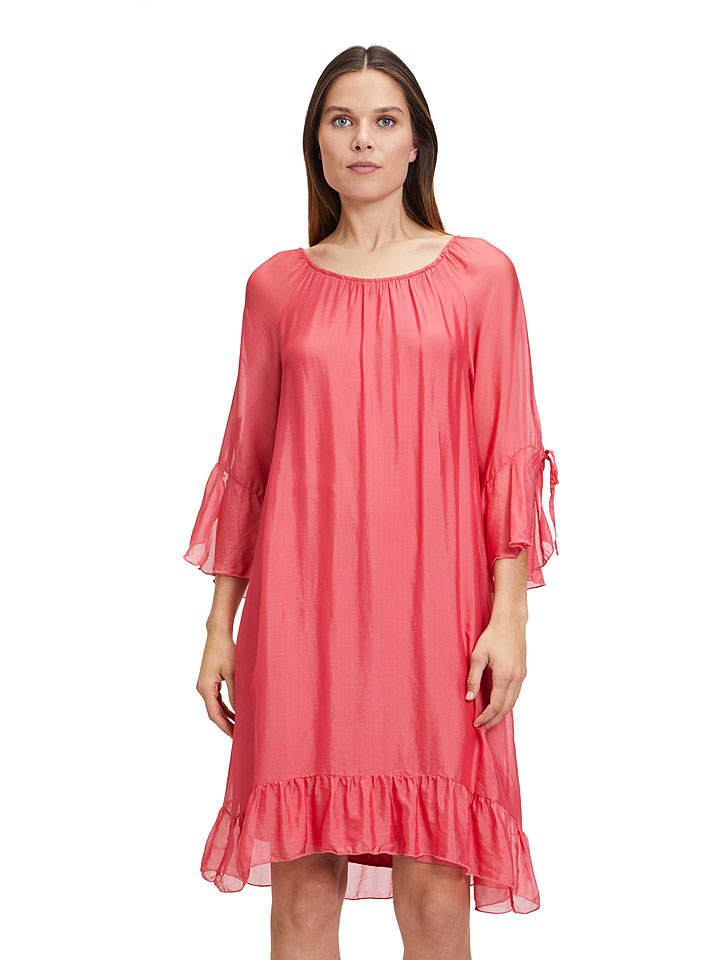 CARTOON Sukienka w kolorze jasnoróżowym rozmiar: 36