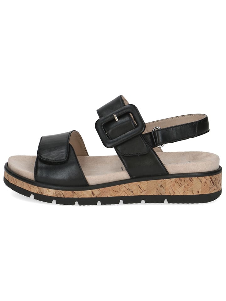 Caprice Skórzane sandały w kolorze czarnym na koturnie rozmiar: 38